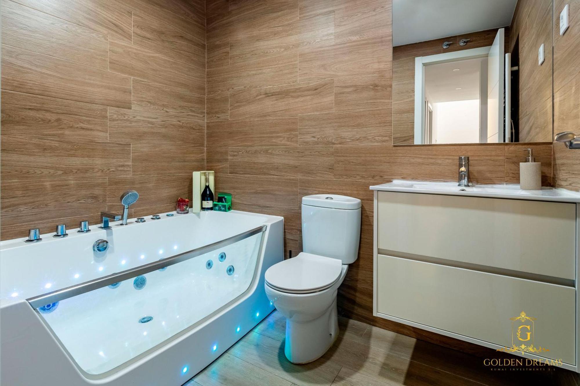Luxe Apartment Madrid 7 Paradas De Metro De Sol Екстериор снимка